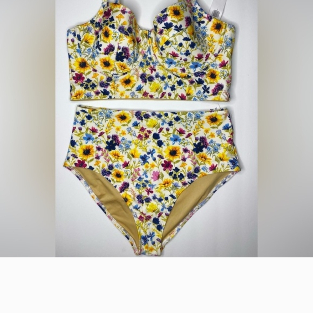 Old Navy Floral High-Waisted Bikini Set